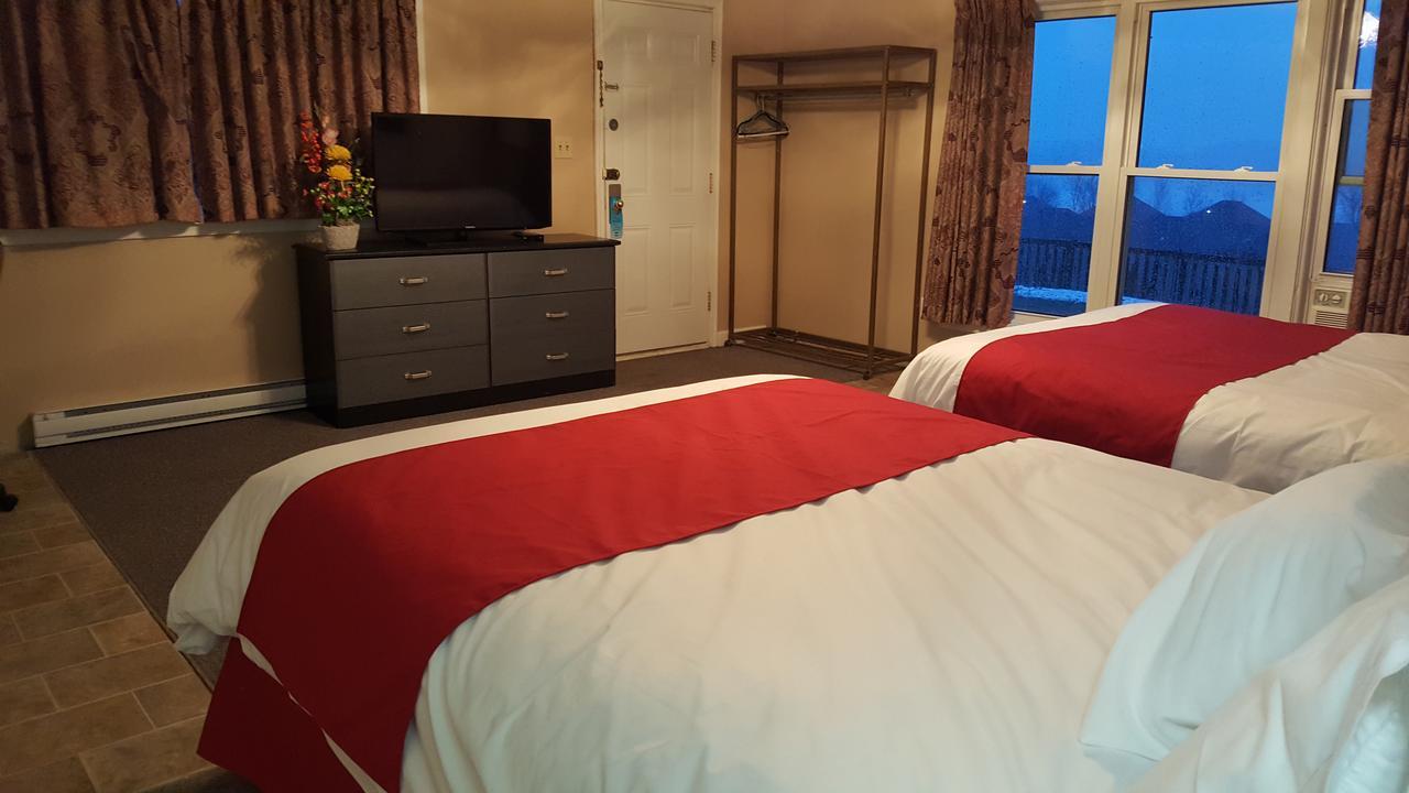 Shamrock Motel Мідленд Екстер'єр фото