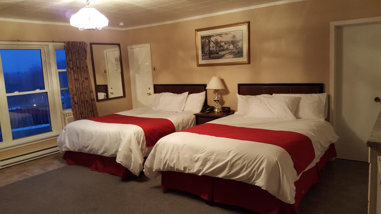 Shamrock Motel Мідленд Екстер'єр фото