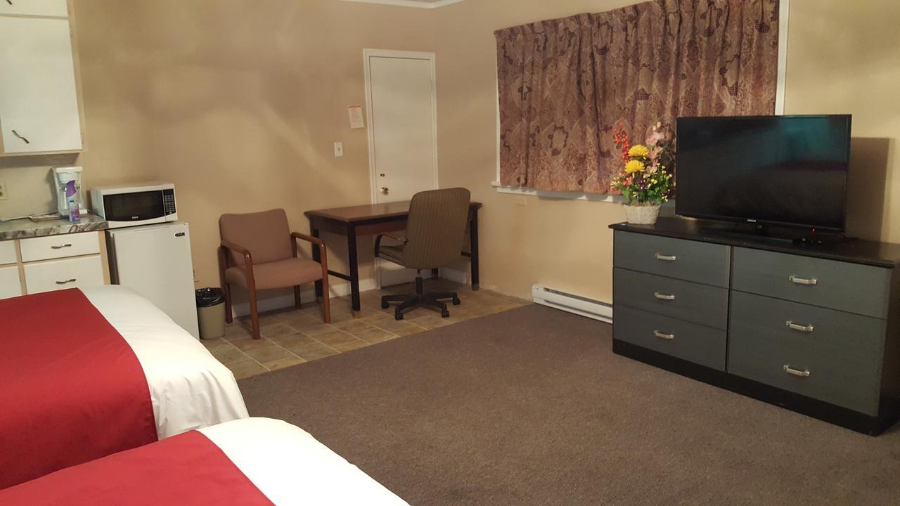 Shamrock Motel Мідленд Екстер'єр фото